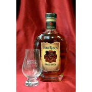 Four Roses Distillery Four Roses �Small Batch� 7 year old 45%