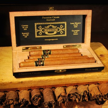 Regius Gift Box - Pack of 4