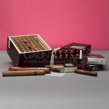 Dunhill Petit Corona - Pack of 10 Tubed