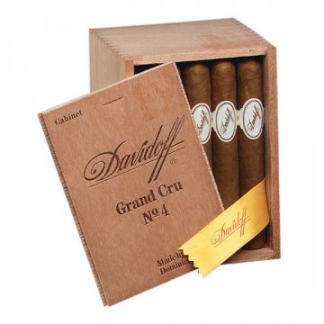 Davidoff Grand Cru No4 - Pack of 25